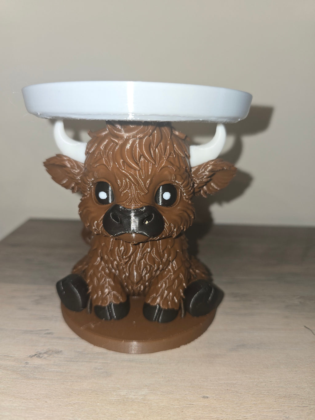 3D Printed Highland Cow Small Tray | Catch-All for Keys, Jewelry & Change | 4m3d Design Art