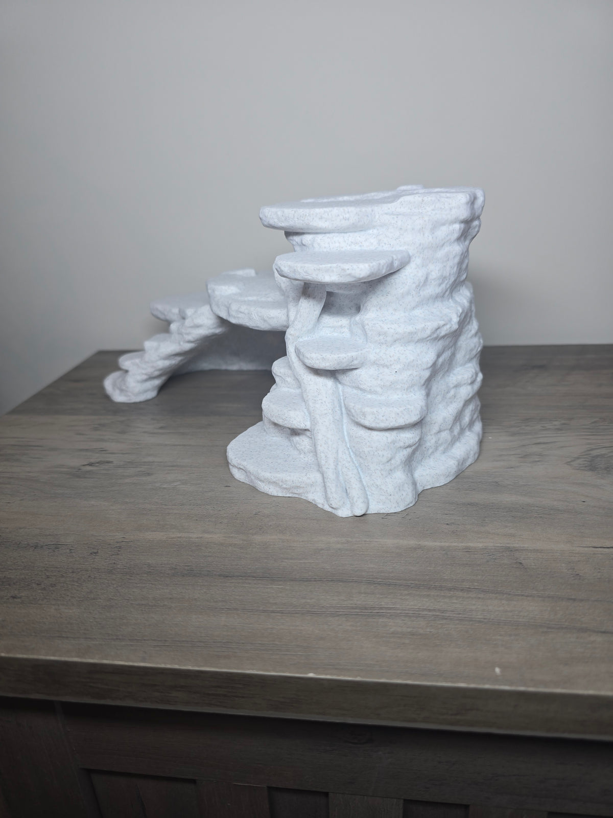 3D Printed Aquarium Rock with Cave | Fish Tank Decor | 4m3d Design Art