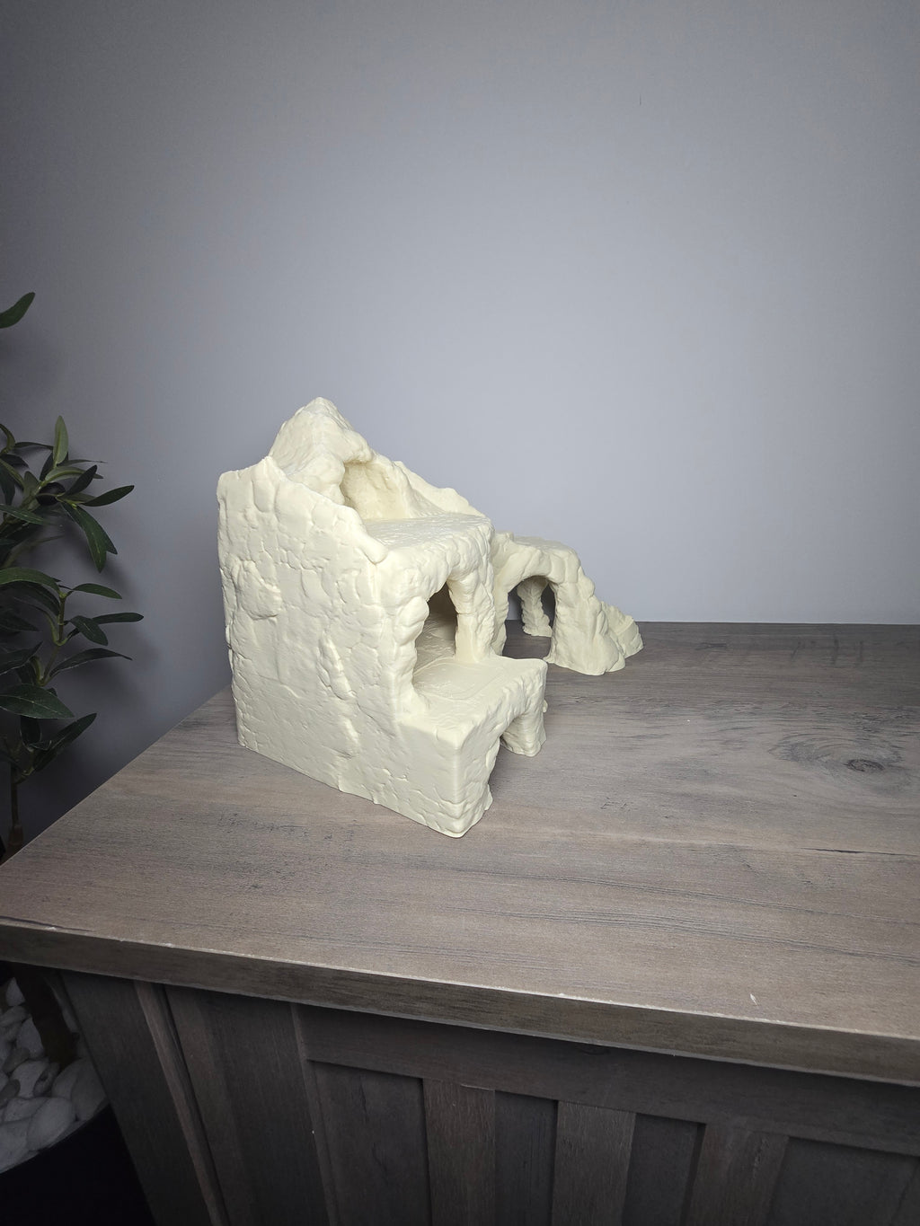3D Printed Stone Castle Ruins Aquarium Decor |  Fish Tank Hide & Landscape | 4m3d Design Art