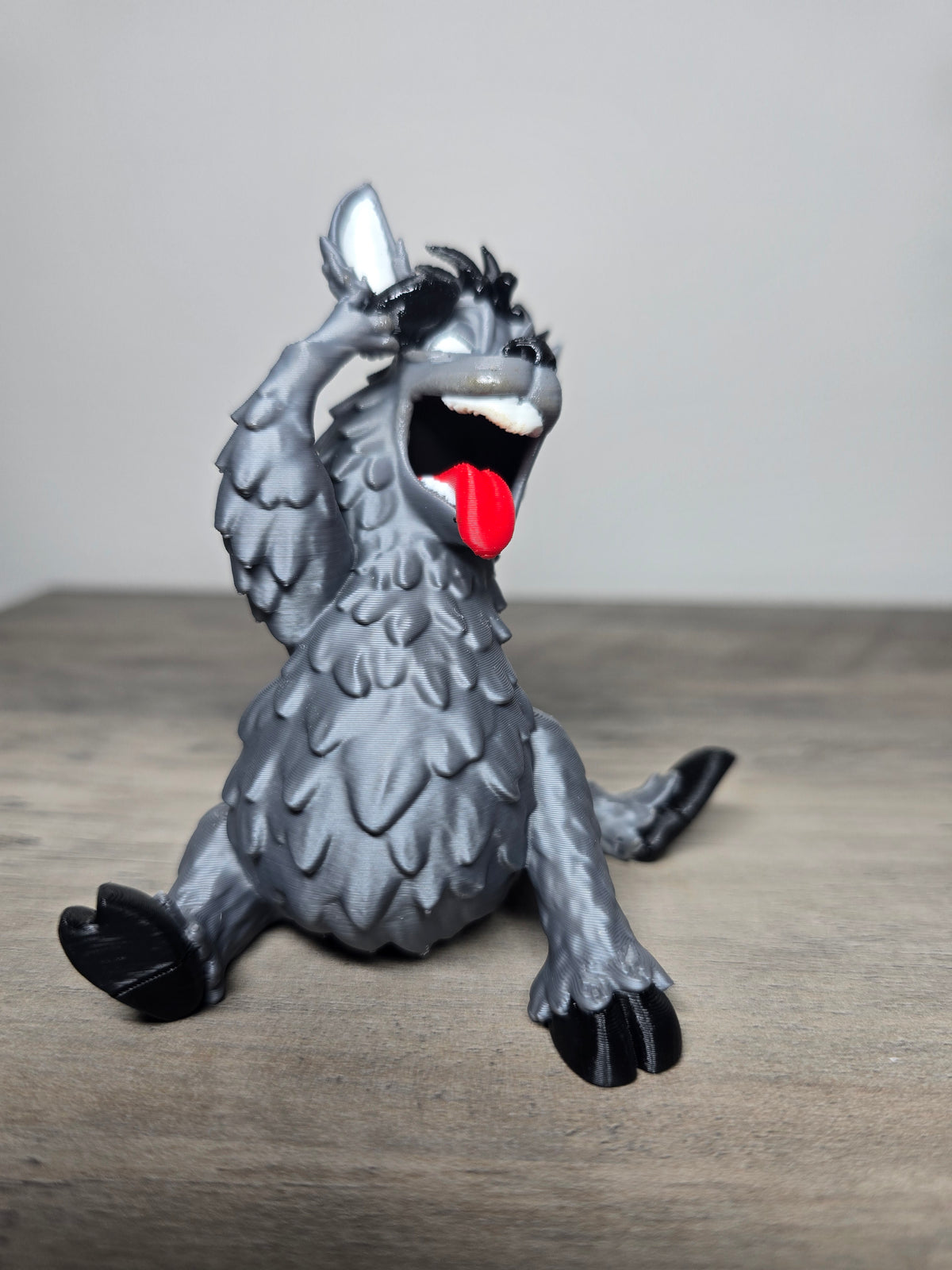 Drama Llama Figurine – 3D Printed Expressive Llama Statue | Desk Decor & Fun Gift
