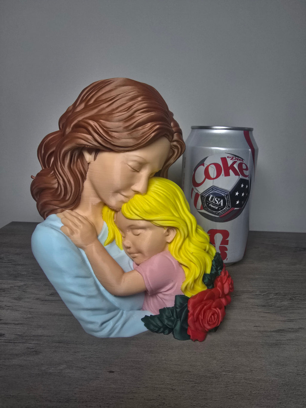 3D Printed Mother & Daughter Figurine | Sentimental Gift Sculpture | 4m3d Design Art