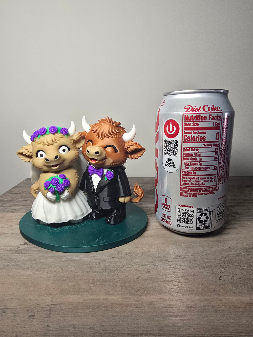 3D Printed Highland Cow Bride & Groom Figurine | Wedding Cake Topper | 4m3d Design Art