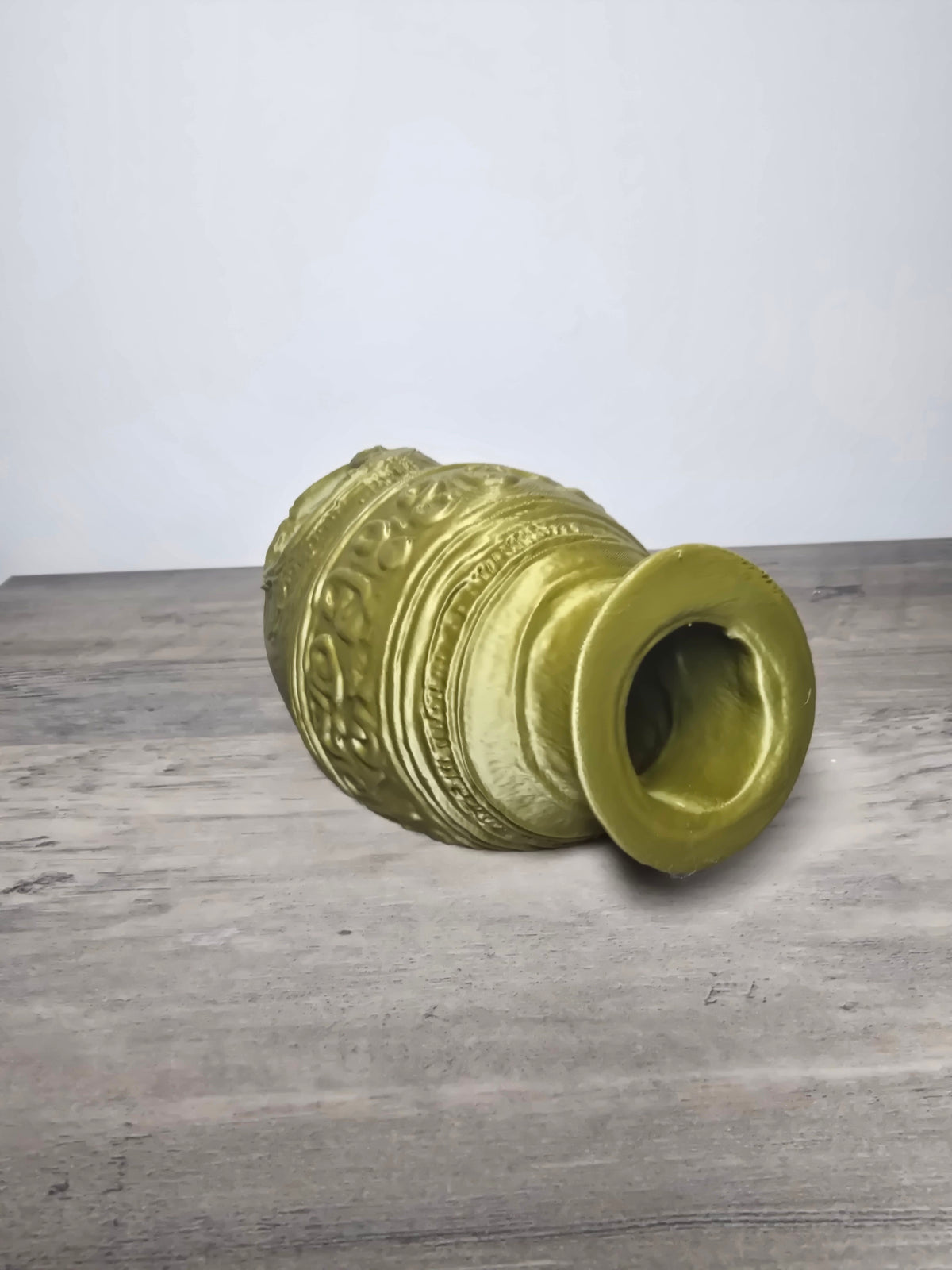 3D Printed Antique-Style Aquarium Vase | Fish Swim-Through & Hideaway | 4m3d Design Art