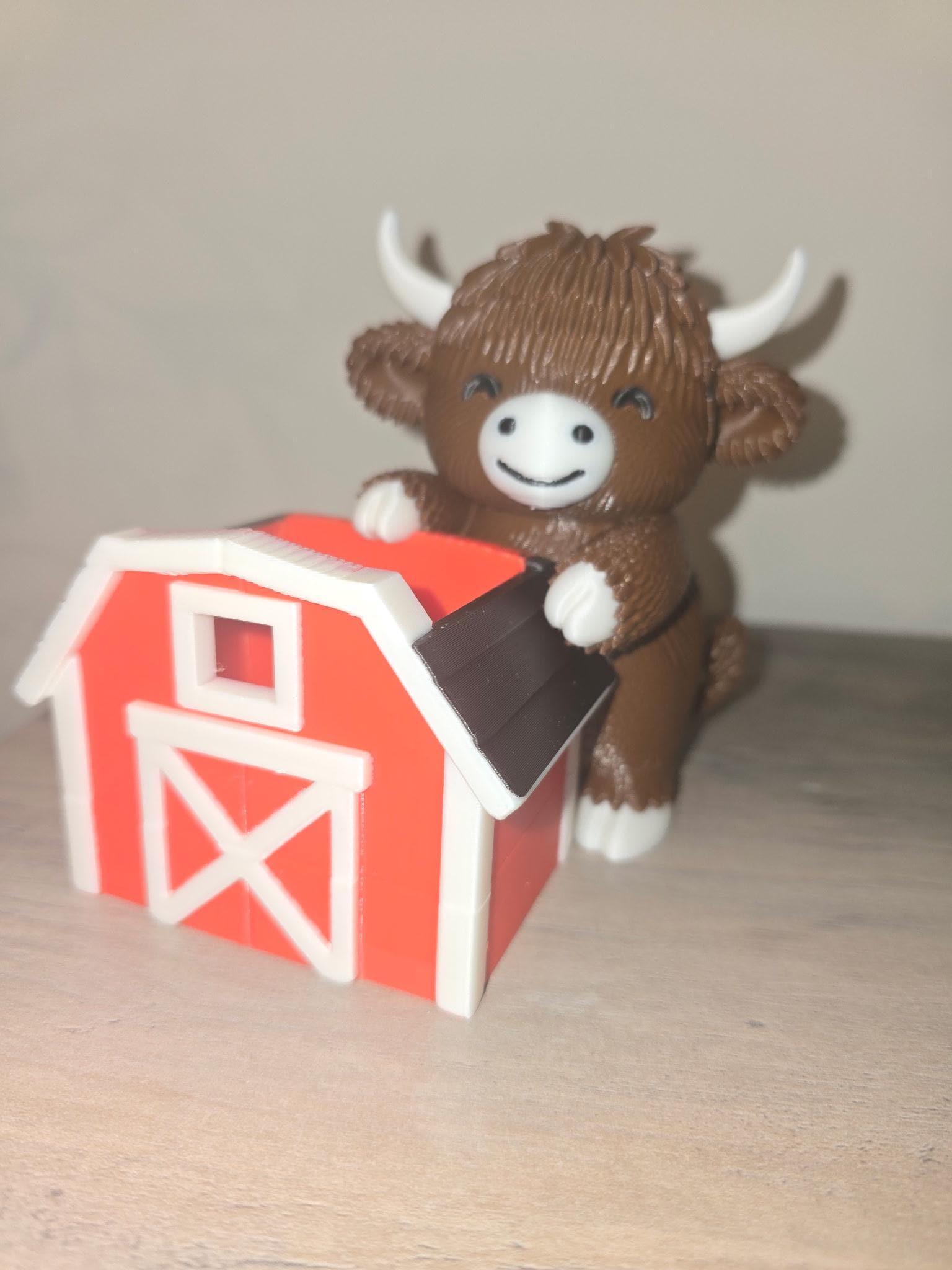 3D Printed Highland Cow Barn Planter | Farmhouse Planter & Container | 4m3d Design Art