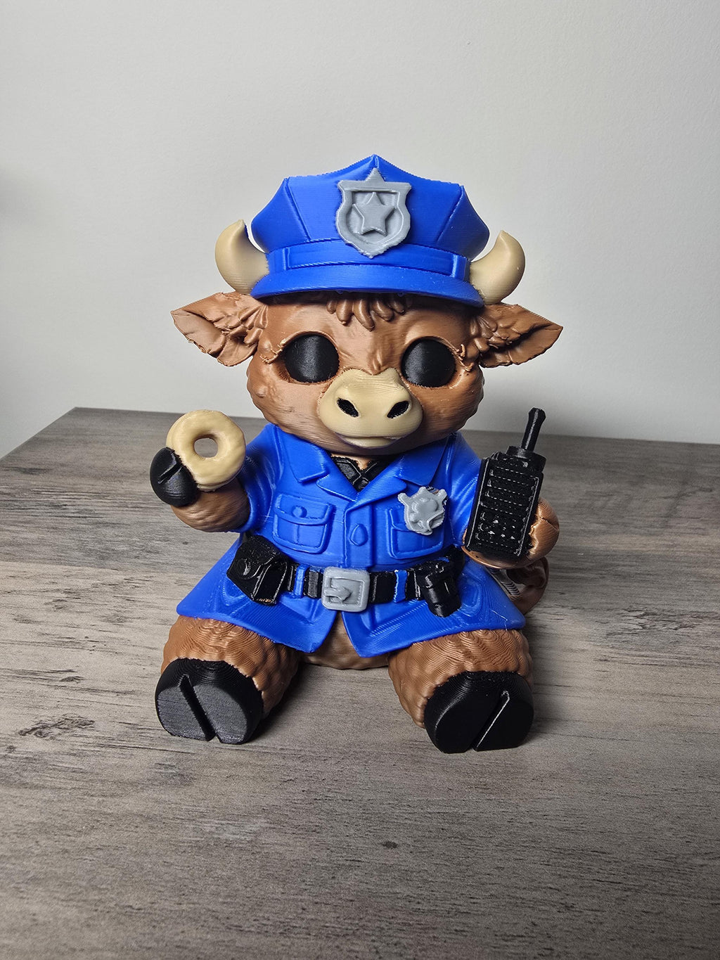 3D Printed Police Officer Highland Cow Figurine | Donut & Walkie Talkie | 4m3d Design Art