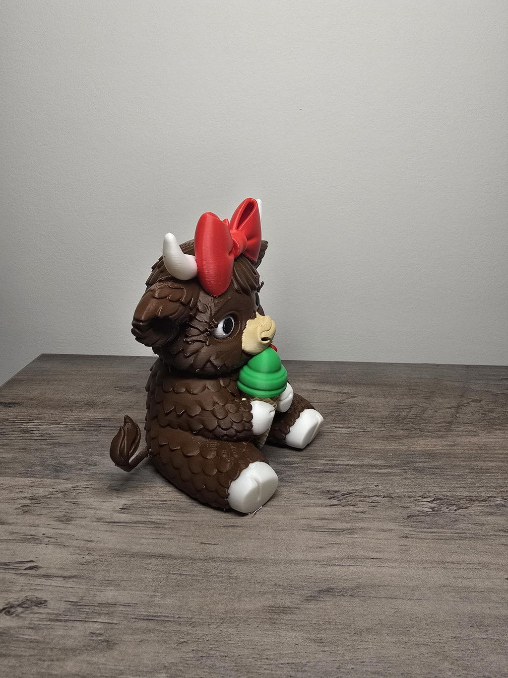 3D Printed Little Girl Highland Cow Figurine | Ice Cream Cone | Hand-Finished | 4m3d Design Art