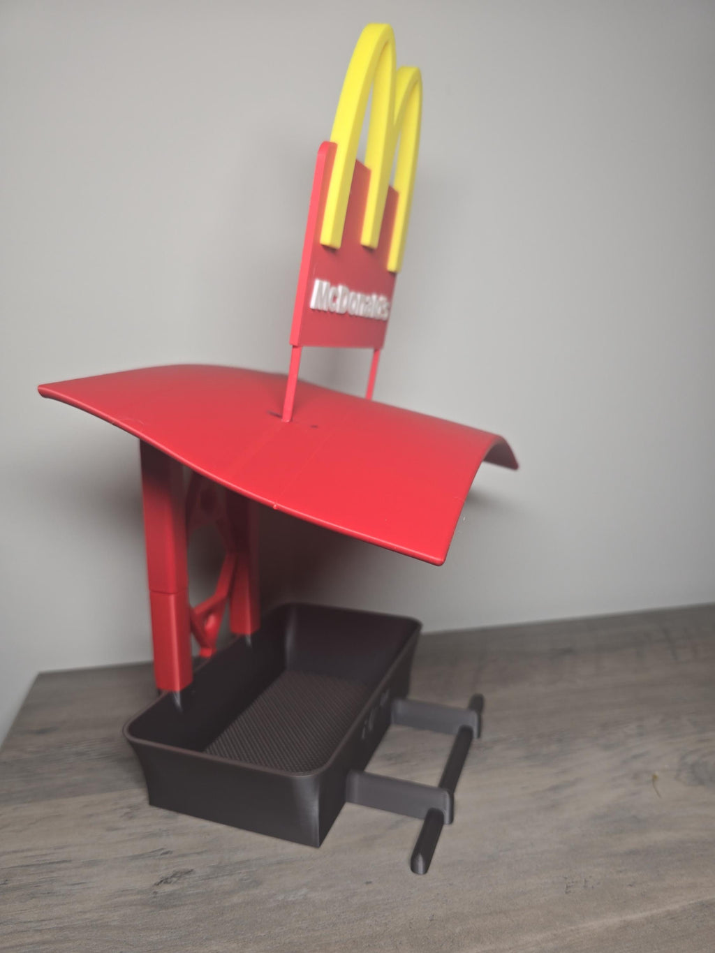 3D Printed McDonald's-Style Bird Feeder | Funny Outdoor Decor | 9x7x13 In | 4m3d Design Art