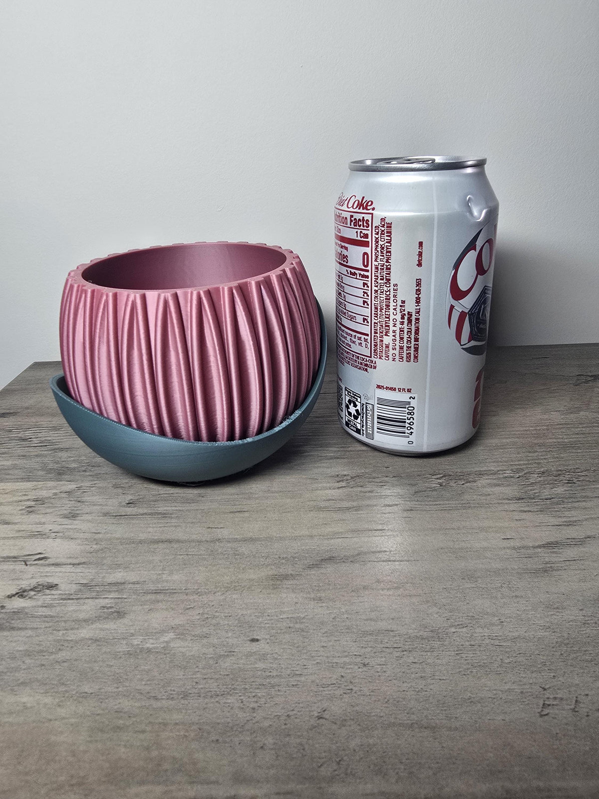 3D Printed Ribbed Planter with Saucer | Indoor Plant Pot | Custom Colors | 4m3d Design Art