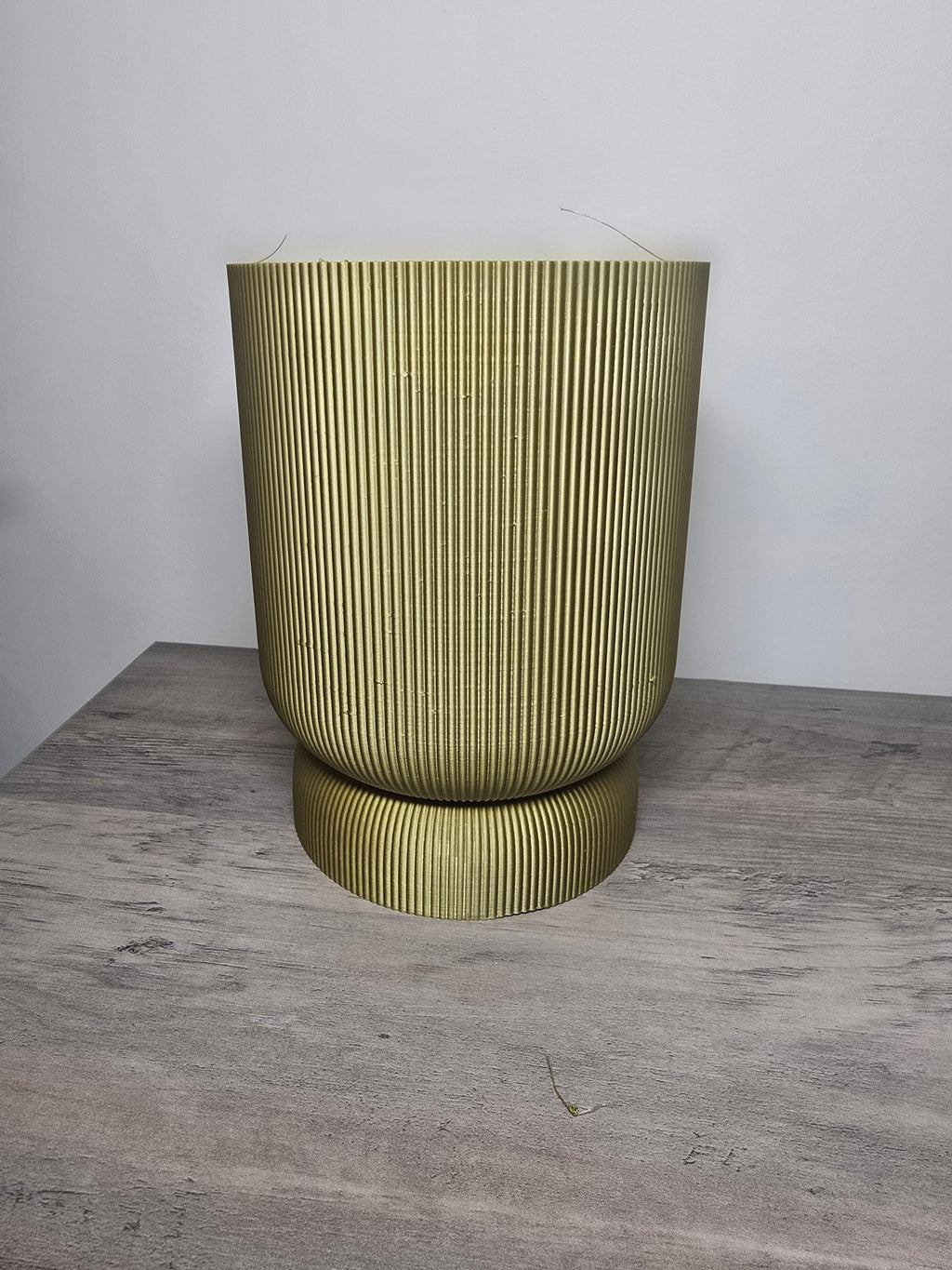 3D Printed Ribbed Round Planter | 6x8 Inches | Indoor Plant Pot | 4m3d Design Art