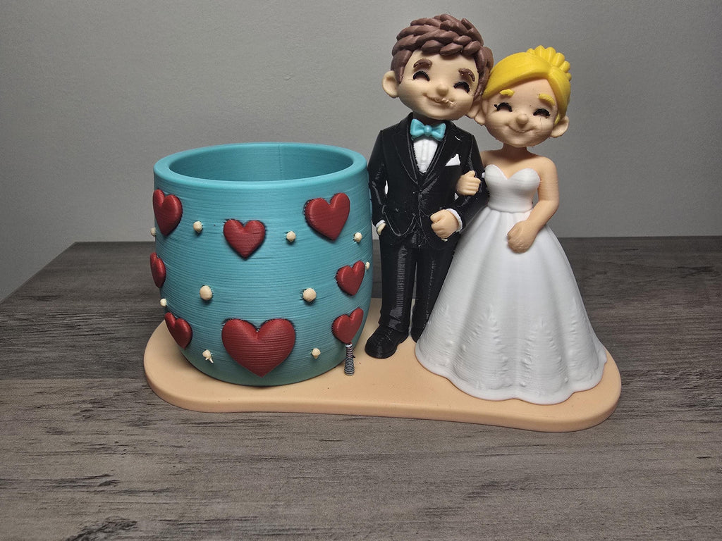 3D Printed Bride and Groom Planter | Wedding Favor | Catch-All for Keys & Jewelry | 4m3d Design Art