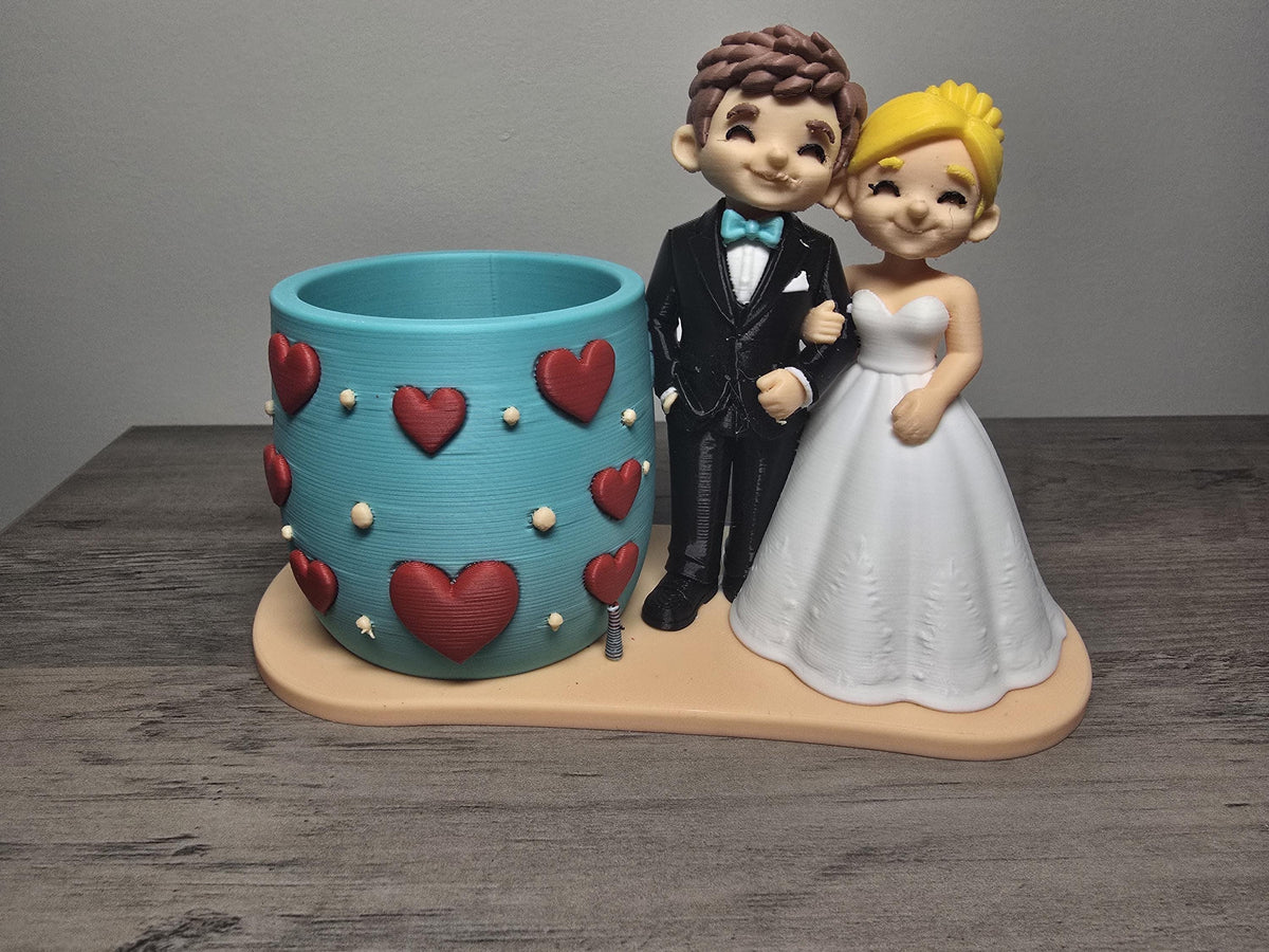 3D Printed Bride and Groom Planter | Wedding Favor | Catch-All for Keys & Jewelry | 4m3d Design Art