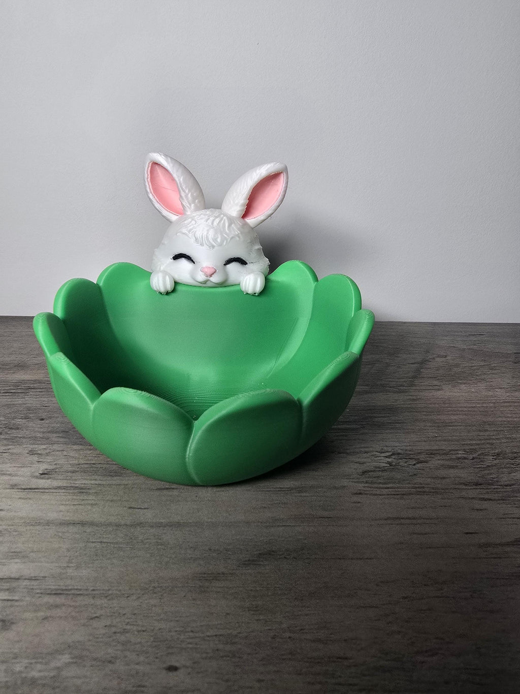 3D Printed Bunny Lettuce Bowl | Catch-All for Keys, Jewelry & Coins | 4m3d Design Art