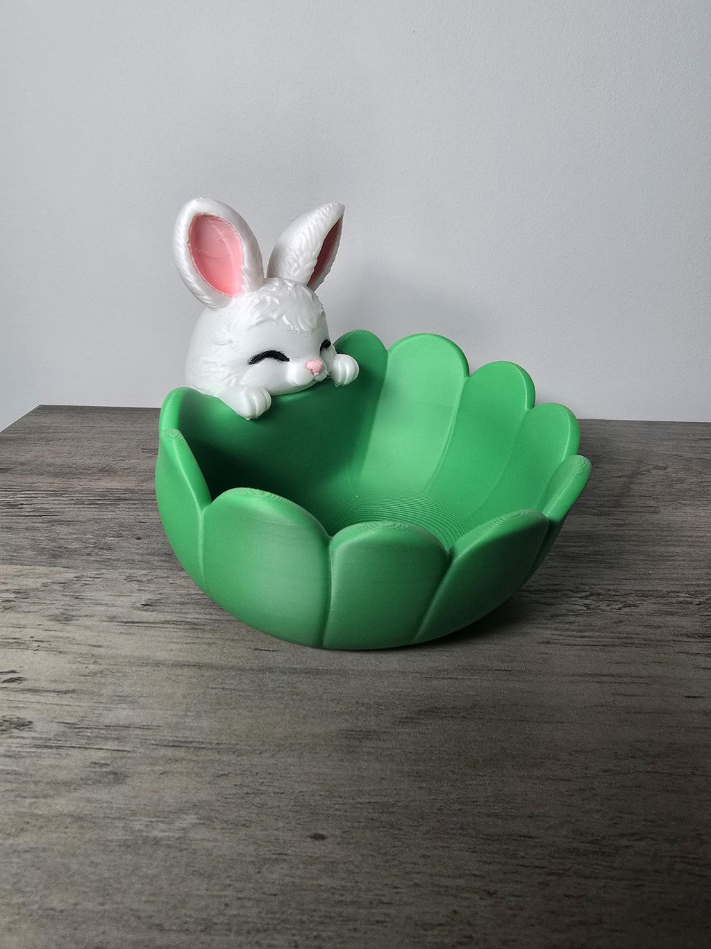 3D Printed Bunny Lettuce Bowl | Catch-All for Keys, Jewelry & Coins | 4m3d Design Art