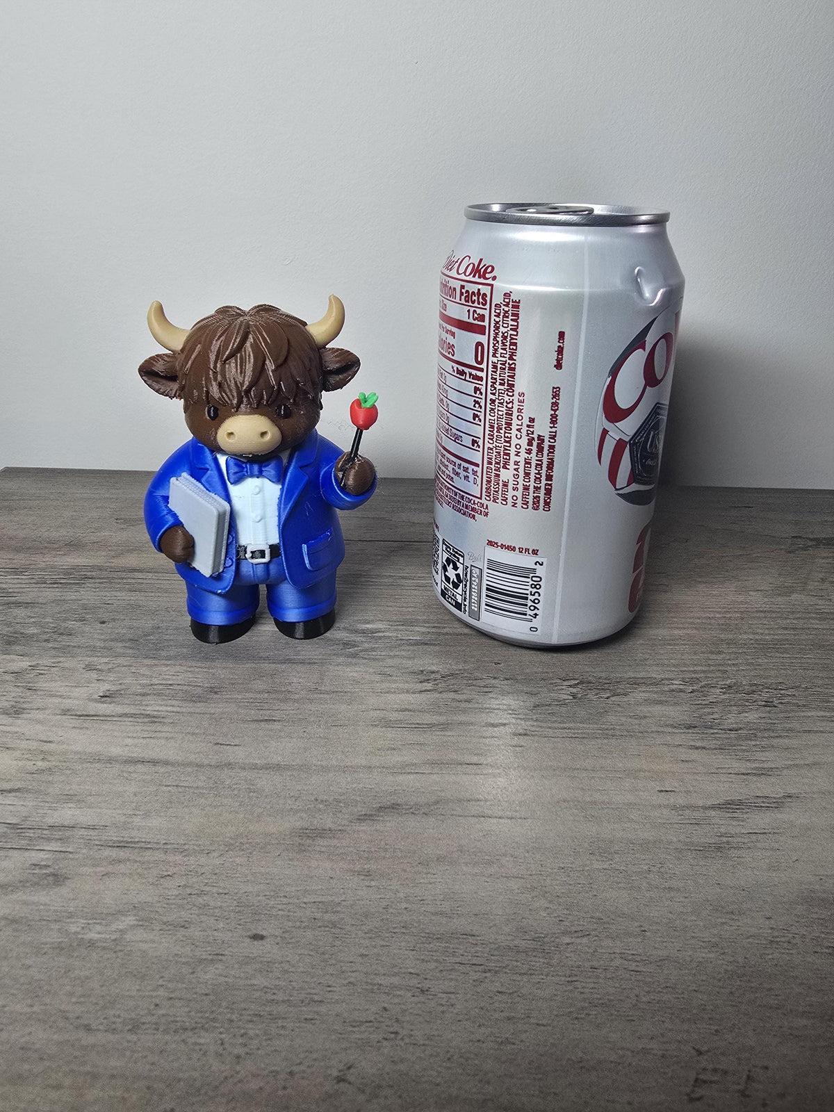 3D Printed Highland Cow Male Teacher Figurine | Apple & Book | Teacher Gift | 4m3d Design Art