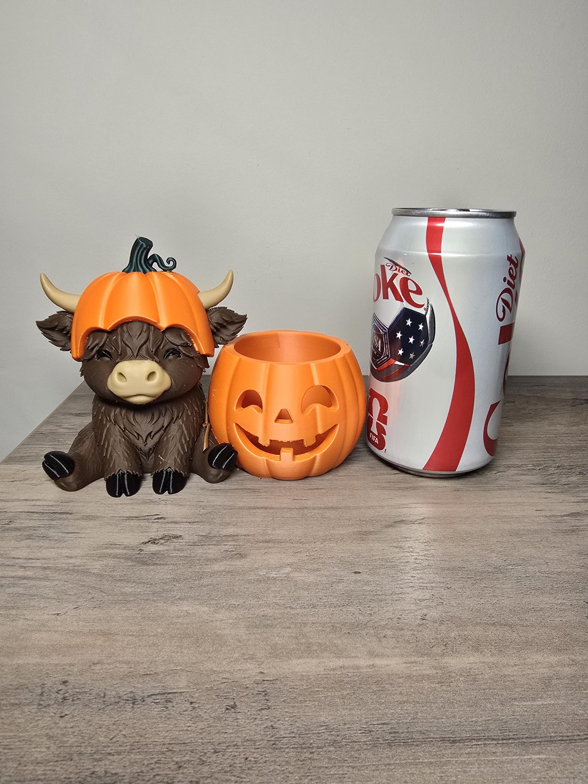 3D Printed Pumpkin Head Highland Cow Tealight Candle Holder | Halloween Decor | 4m3d Design Art