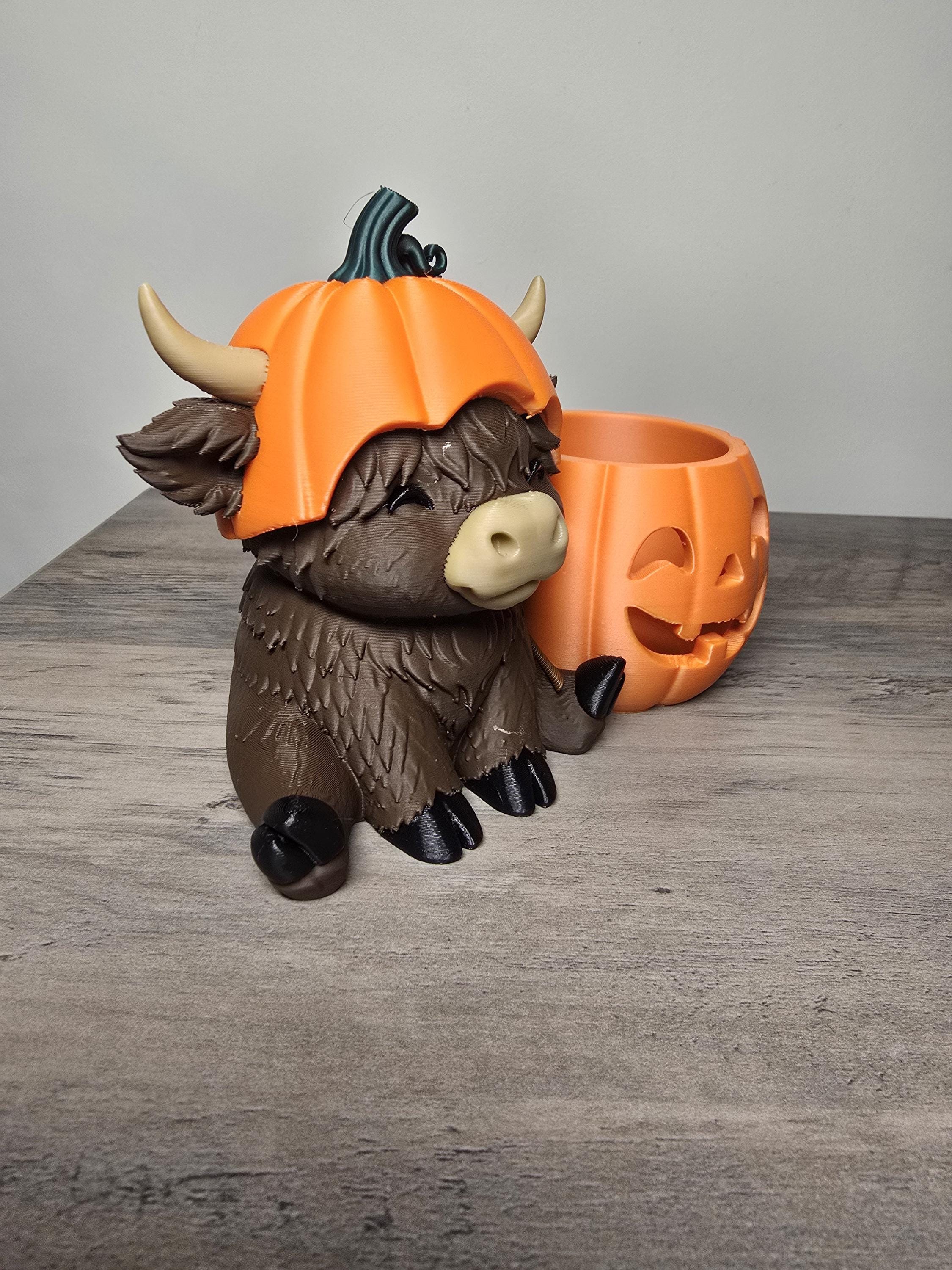 3D Printed Pumpkin Head Highland Cow Tealight Candle Holder | Halloween Decor | 4m3d Design Art