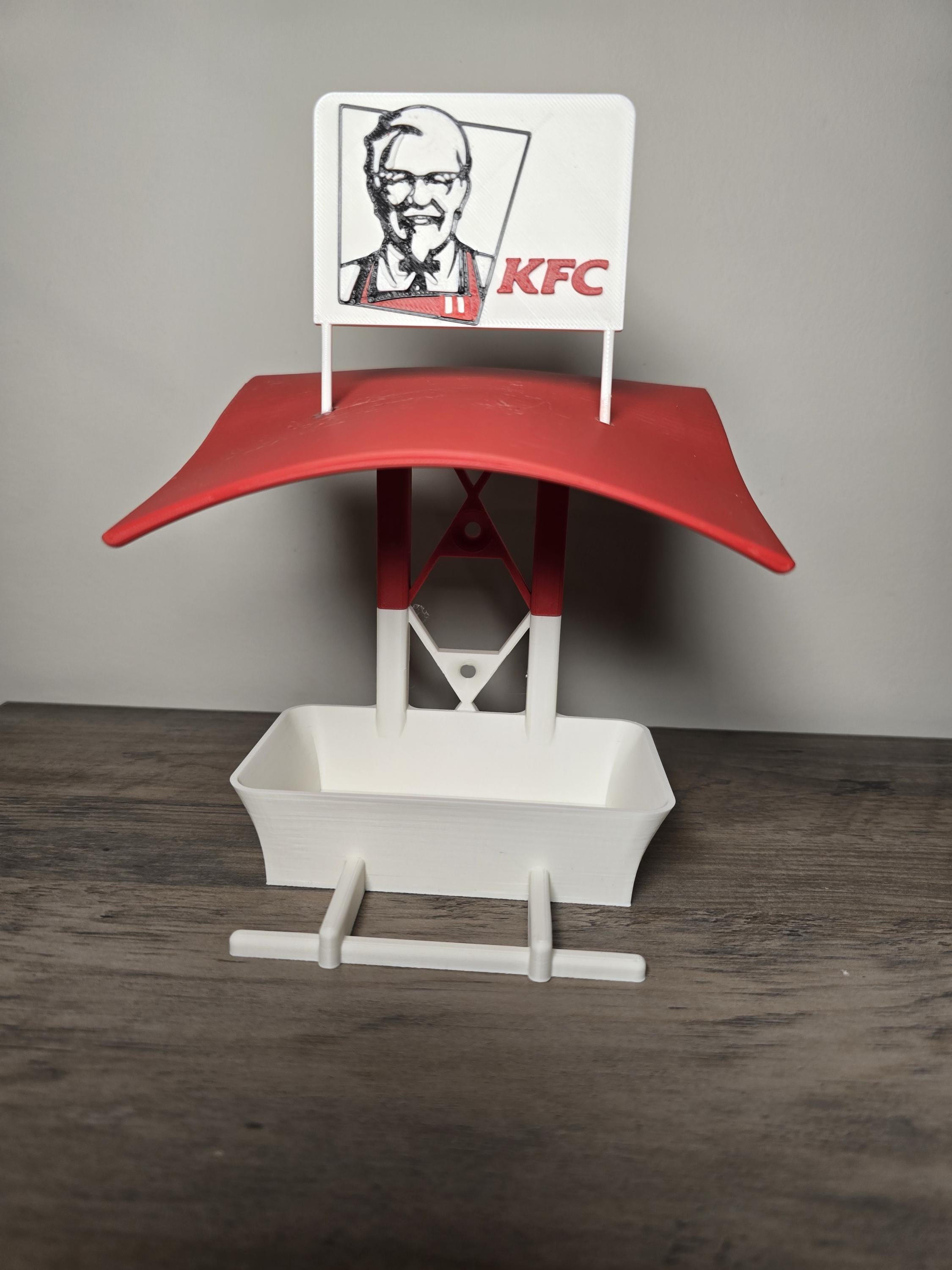 3D Printed KFC-Style Bird Feeder | Funny Outdoor Decor | 5x6x8 In | 4m3d Design Art