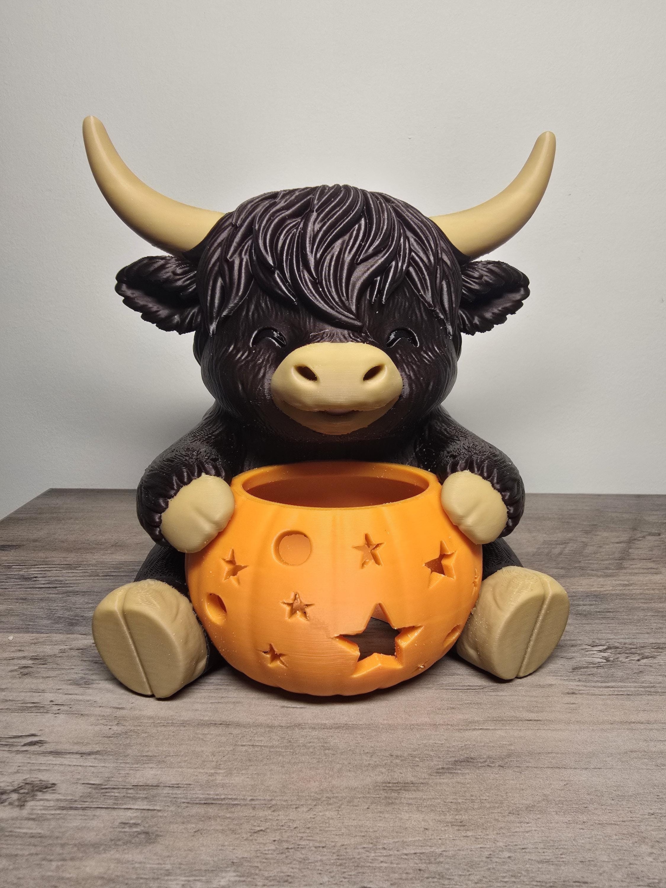3D Printed Halloween Highland Cow Tealight Candle Holder | Pumpkin Design | 4m3d Design Art
