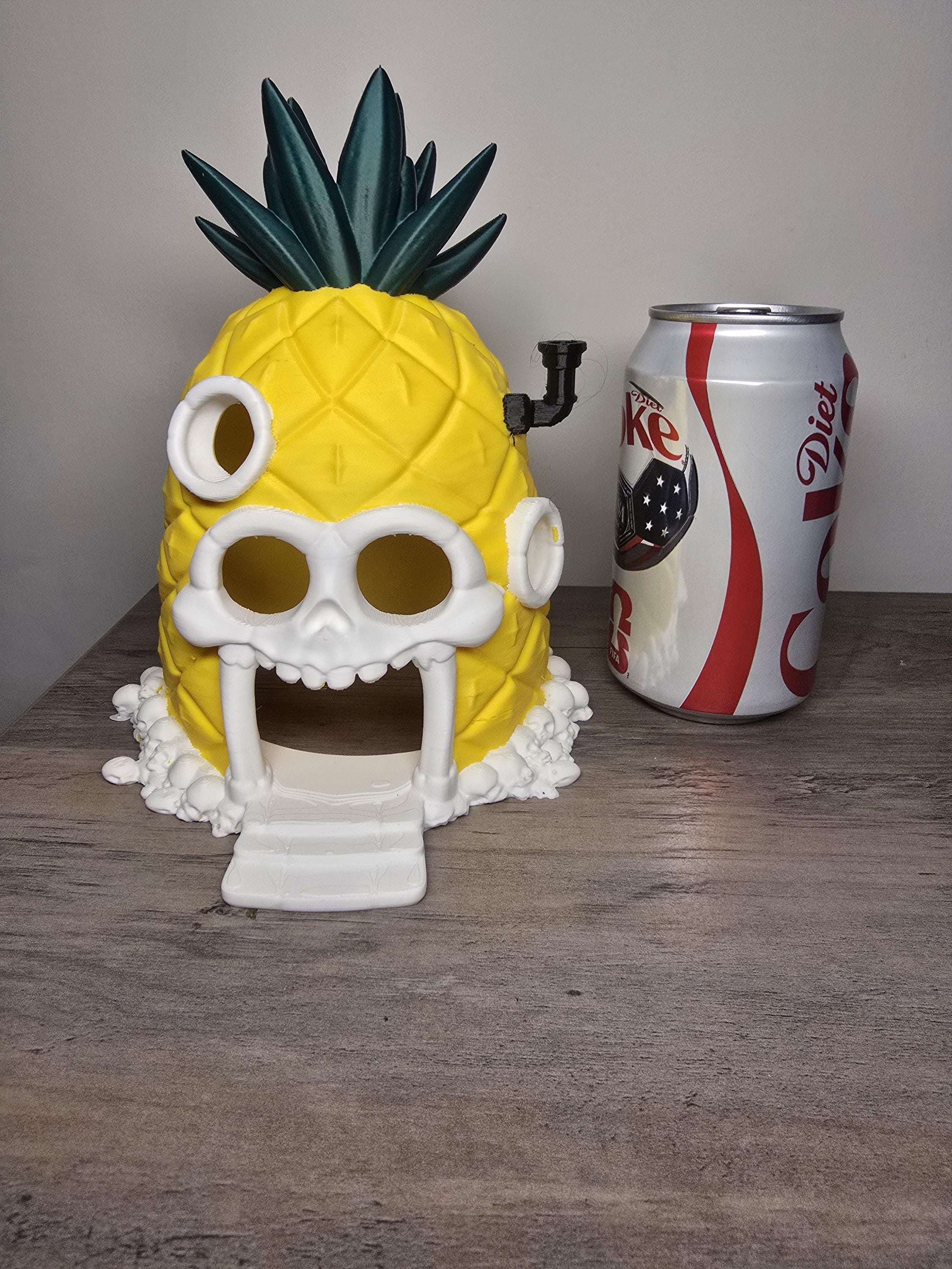 3D Printed Pineapple Under the Sea Aquarium Decor | Fish Hideaway | 7x6x8 In | 4m3d Design Art