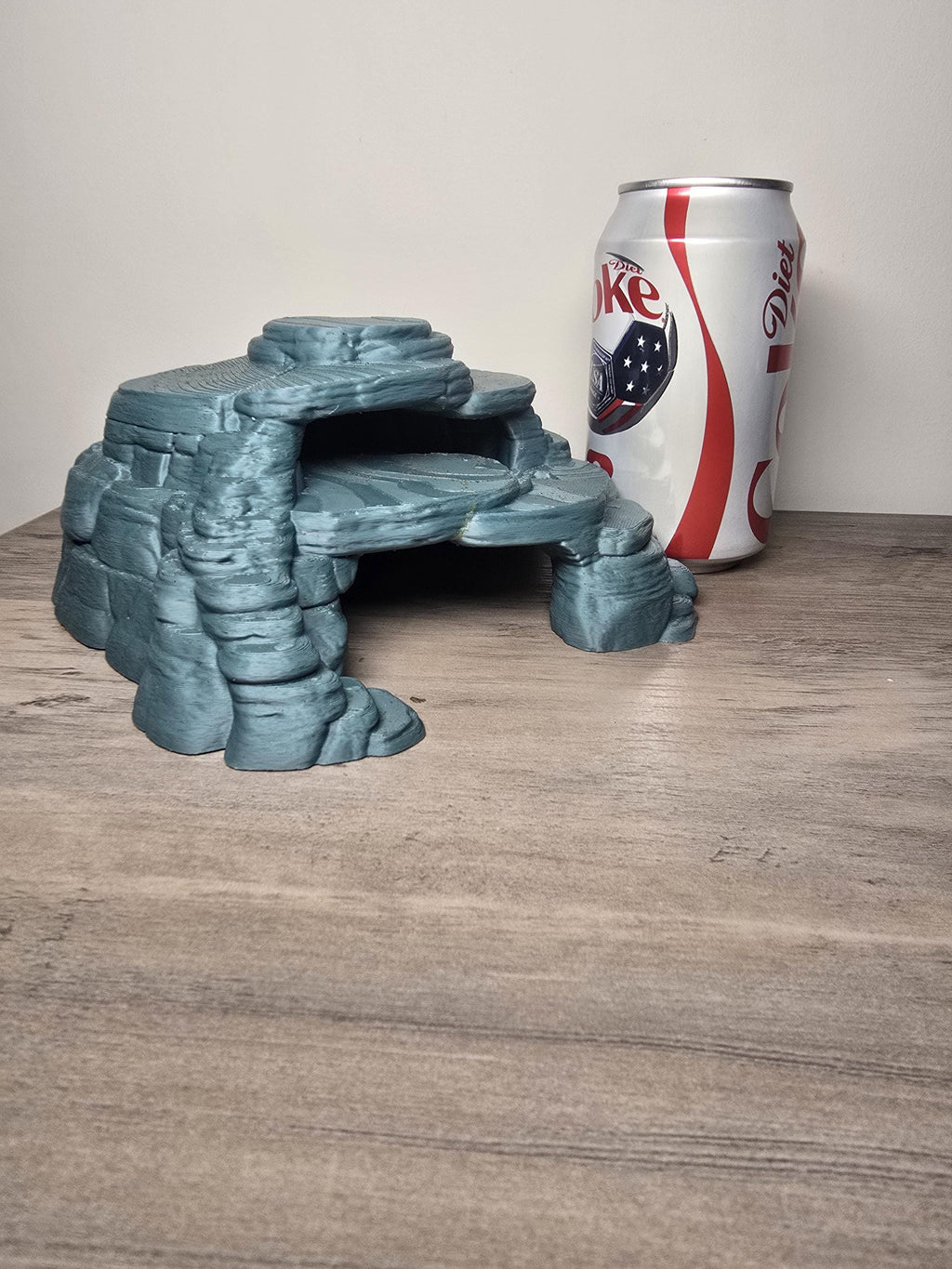 3D Printed Rock Formation Aquarium Decor | Fish Hideaway | 8x8x3.5 In | 4m3d Design Art