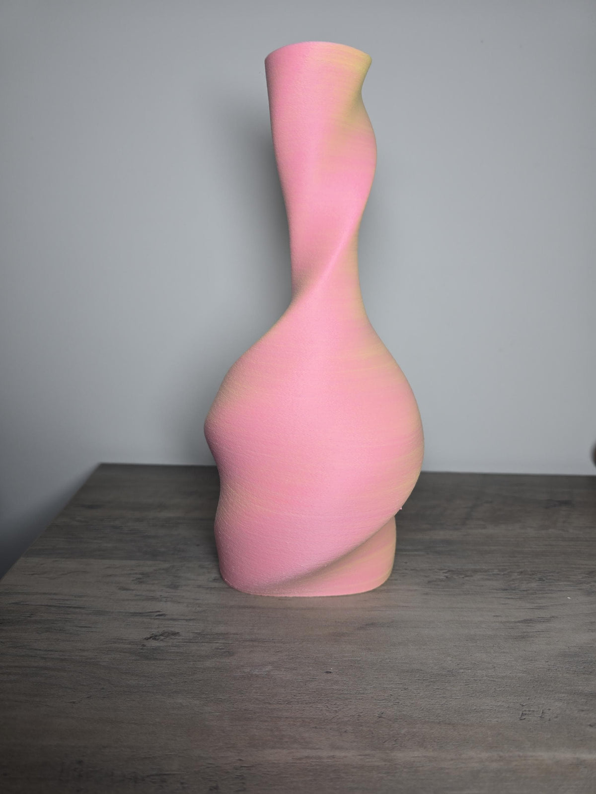 3D Printed Modern Swirled Vase | 5x5x10 Inches | Custom Colors | 4m3d Design Art